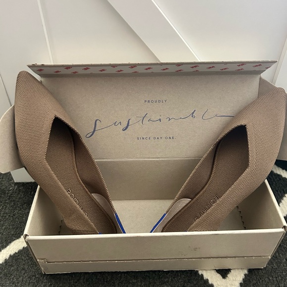 Rothy's Brown Flats with Blue Trim - Picture 3 of 10